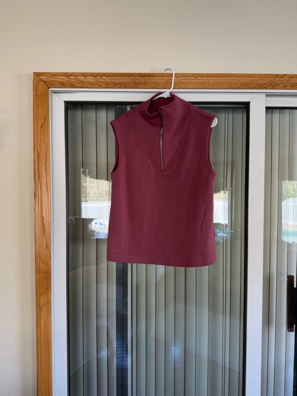 Varley Magnolia Half-Zip Top in Wild Rhubarb